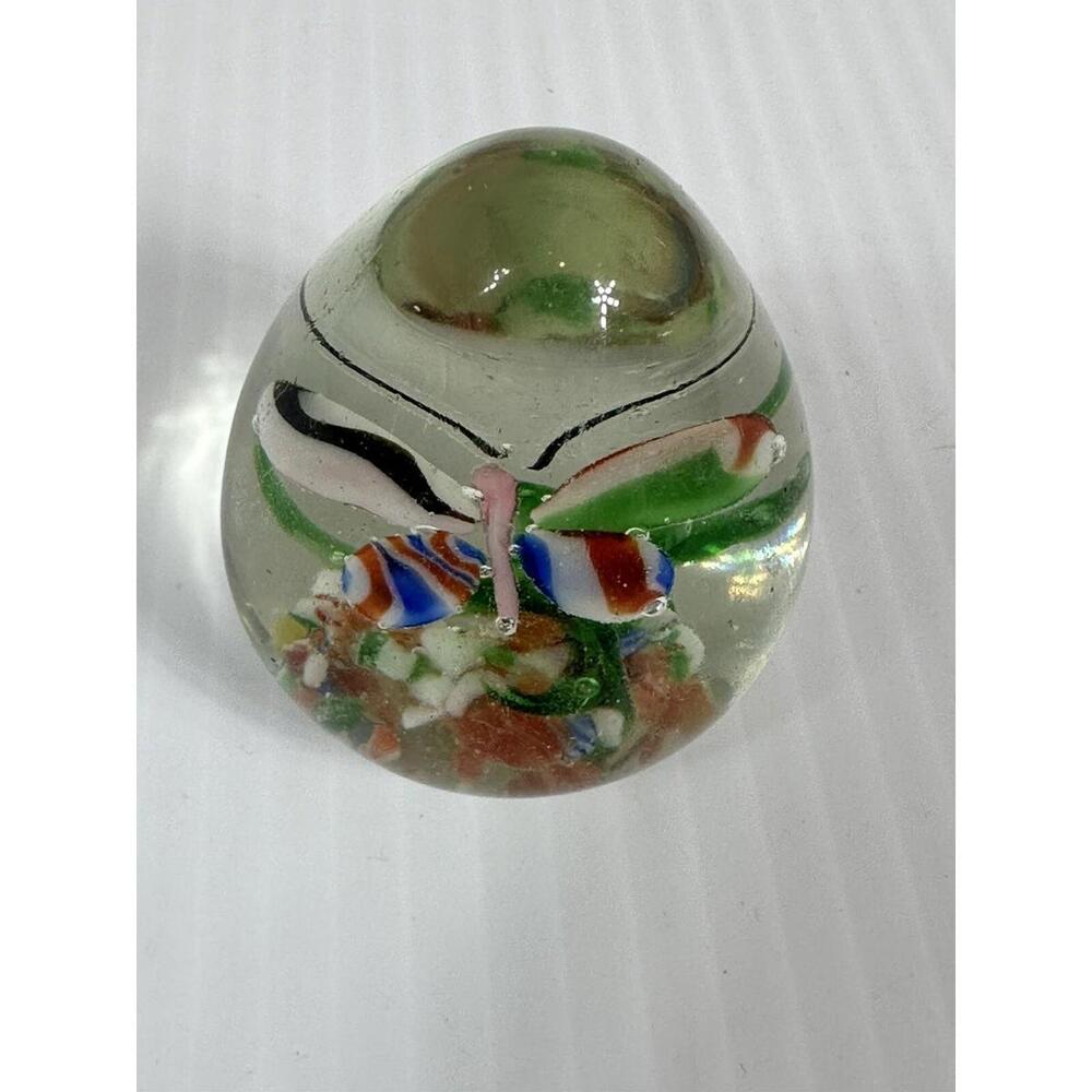 Vintage Paperweight Egg Chinese Butterfly 1930’s‎ Butterfly On Green Plant